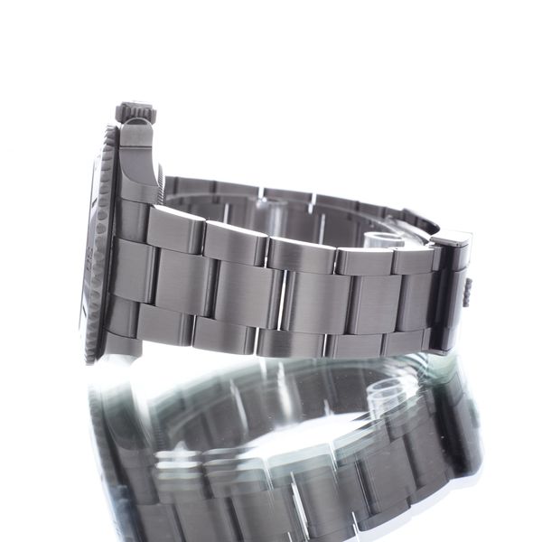 Rolex Submariner 124060